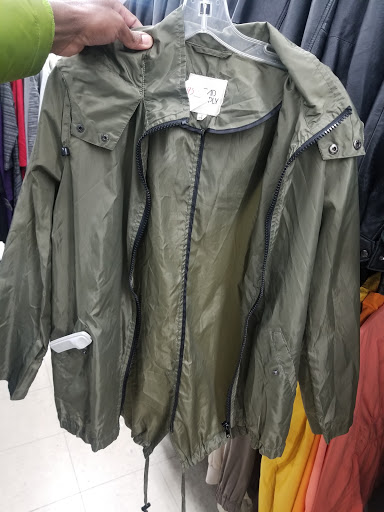 Thrift Store «Family Thrift Store», reviews and photos, 2527 W Cermak Rd, Chicago, IL 60608, USA