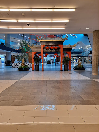 Shopping Mall «Westfield Santa Anita», reviews and photos, 400 S Baldwin Ave, Arcadia, CA 91007, USA