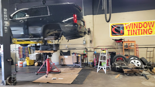 Auto Repair Shop «K&G Auto Repair and Detailing», reviews and photos, 4588 Eisenhower Ave, Alexandria, VA 22304, USA