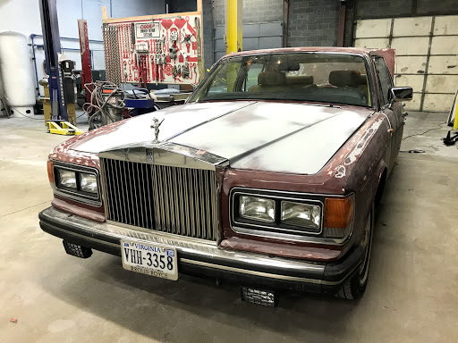 Auto Body Shop «Maaco Collision Repair & Auto Painting», reviews and photos, 4429 Brookfield Corporate Dr Suite 1000, Chantilly, VA 20151, USA