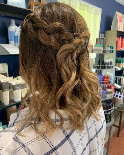 Beauty Salon «Salon Uruku», reviews and photos, 1161 Harrison Ave, Harrison, OH 45030, USA