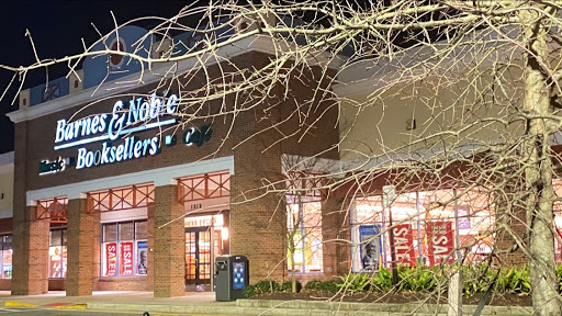 Book Store «Barnes & Noble», reviews and photos, 1212 Greenbrier Pkwy, Chesapeake, VA 23320, USA