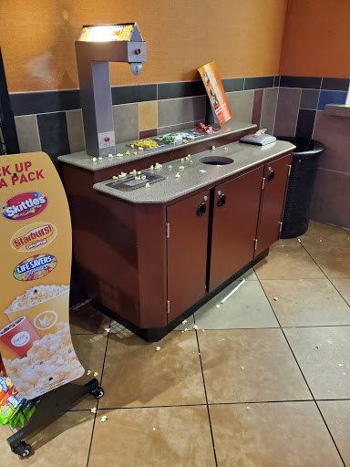 Movie Theater «Regal Cinemas Dulles Town Center 10», reviews and photos, 21100 Dulles Town Cir #203, Sterling, VA 20166, USA