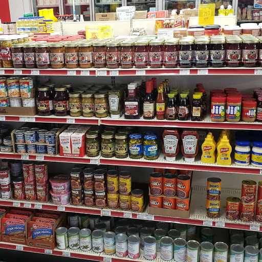 Grocery Store «Farm Fresh Supermarket», reviews and photos, 209 N Division St, Carterville, IL 62918, USA