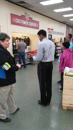 Grocery Store «Piggly Wiggly», reviews and photos, 1010 E 3rd St, Jackson, GA 30233, USA