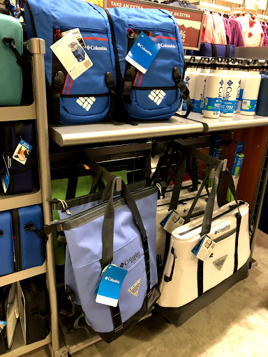 Sportswear Store «Columbia Sportswear Outlet», reviews and photos, 1659 94th Dr F250, Vero Beach, FL 32966, USA