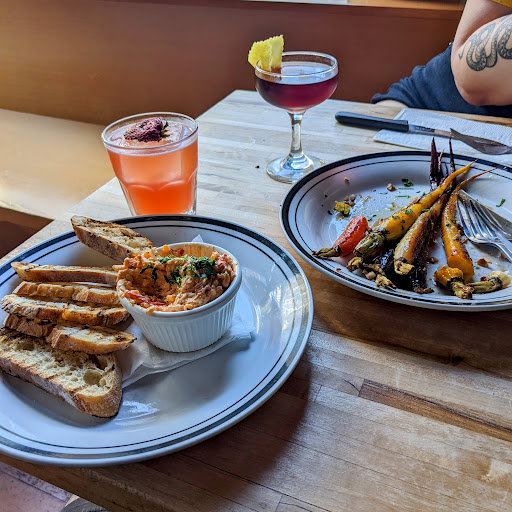 Cocktail Bar «The Grocery Cocktail & Social», reviews and photos, 115 W 7th St, Vancouver, WA 98660, USA