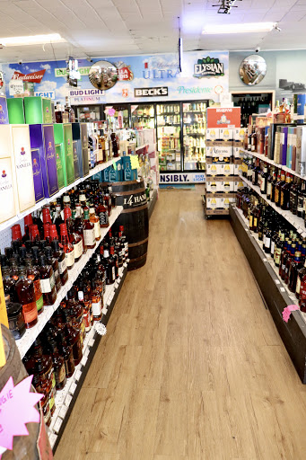 Liquor Store «23 LIQUOR STORE», reviews and photos, 3163 Hallandale Beach Blvd, Hallandale Beach, FL 33009, USA