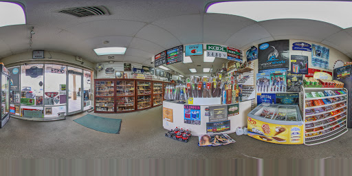 Tobacco Shop «Tobacco Plus», reviews and photos, 20467 Old Cutler Rd, Cutler Bay, FL 33189, USA