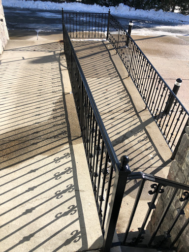 Funeral Home «Yorktown Funeral Home», reviews and photos, 945 E Main St, Shrub Oak, NY 10588, USA