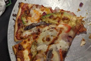 Pizza This Pizza That image