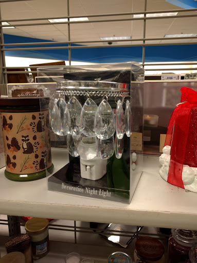 Clothing Store «Ross Dress for Less», reviews and photos, 3050 Festival Way, Waldorf, MD 20601, USA