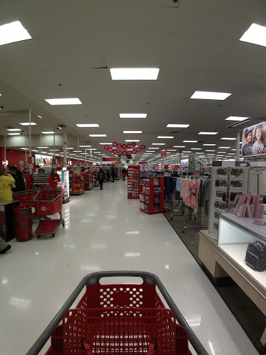 Department Store «Target», reviews and photos, 6100 Shingle Creek Pkwy, Brooklyn Center, MN 55430, USA