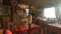 Atmosphère du Restaurant français Le Grizzli à Mâcot-la-Plagne - n°6