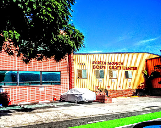 Auto Body Shop «Santa Monica Body Craft», reviews and photos, 1665 11th St, Santa Monica, CA 90404, USA