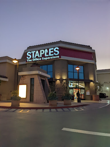 Office Supply Store «Staples», reviews and photos, 213 N Glendale Ave, Glendale, CA 91206, USA