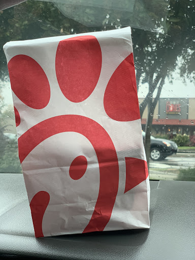 Fast Food Restaurant «Chick-fil-A», reviews and photos, 4805 Valley View Blvd NW, Roanoke, VA 24012, USA