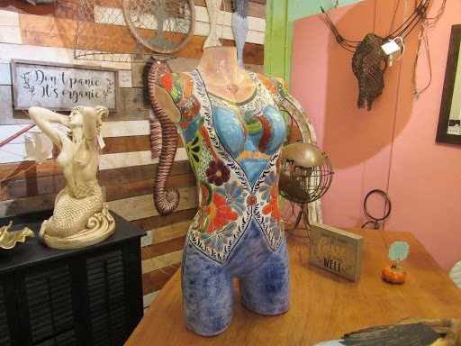 Used Furniture Store «Summer House Furniture», reviews and photos, 3620 S Manhattan Ave, Tampa, FL 33629, USA