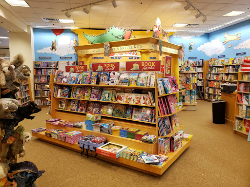 Book Store «Barnes & Noble», reviews and photos, 11802 Dale Mabry Hwy, Tampa, FL 33618, USA