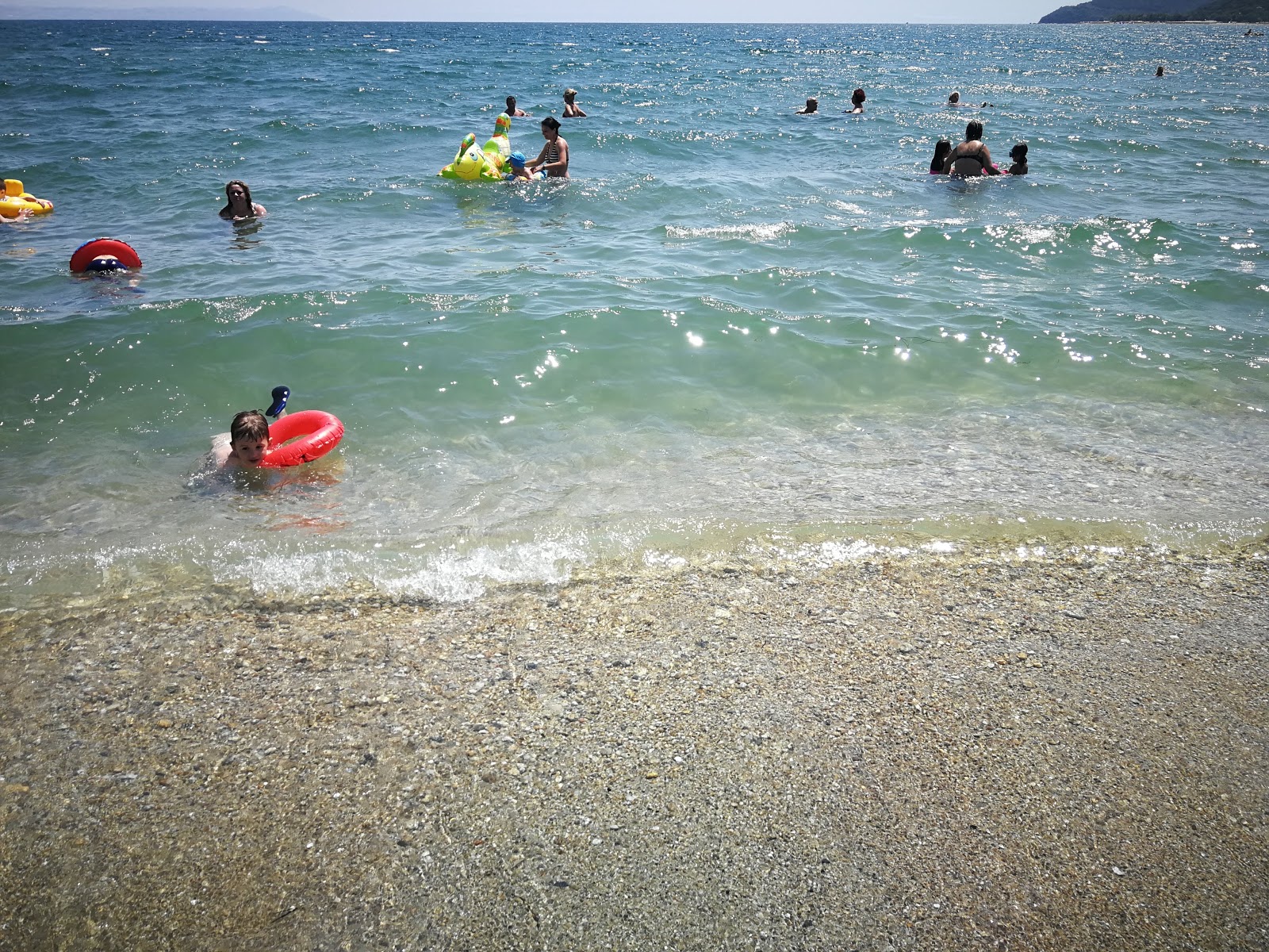 Foto de Stavros Beach localizado em área natural