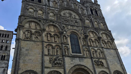 Auto-École De La Cathédrale à Angoulême, Charente