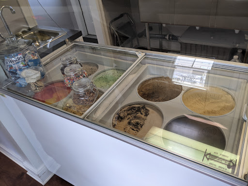 Art Studio «Inspirations Ceramic & Art Cafe», reviews and photos, 400 9th St, Wenatchee, WA 98801, USA