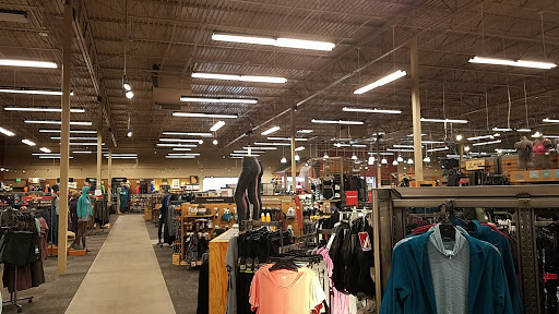 Camping Store «REI», reviews and photos, 1165 Perimeter Center W #200, Atlanta, GA 30338, USA