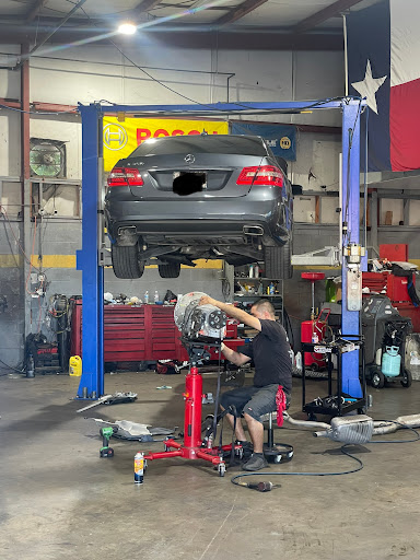 Auto Repair Shop «Tinos auto shop», reviews and photos, 18927 Kuykendahl Rd, Spring, TX 77379, USA