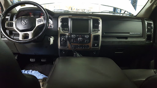 Car Dealer «Enumclaw Chrysler Jeep Dodge», reviews and photos, 726 Roosevelt Ave, Enumclaw, WA 98022, USA