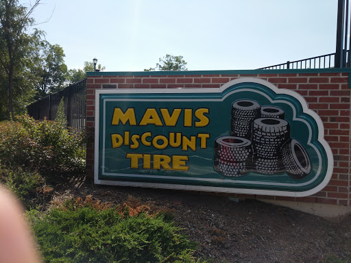 Tire Shop «Mavis Discount Tire», reviews and photos, 442 Elizabeth Ave, Somerset, NJ 08873, USA