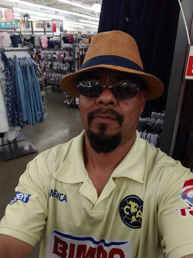 Shoe Store «Famous Footwear», reviews and photos, 2300 Daniels St, Manteca, CA 95337, USA