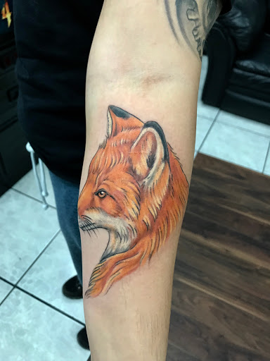 Tattoo Shop «Electric Voodoo Tattoo», reviews and photos, 34 Union Way # A, Vacaville, CA 95687, USA