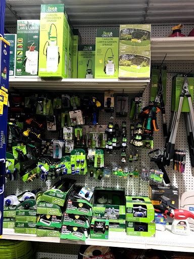 Hardware Store «Hometown Hardware», reviews and photos, 259 Closter Dock Rd, Closter, NJ 07624, USA