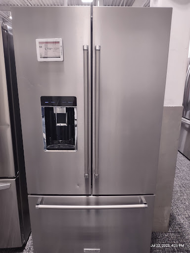 Best Buy image