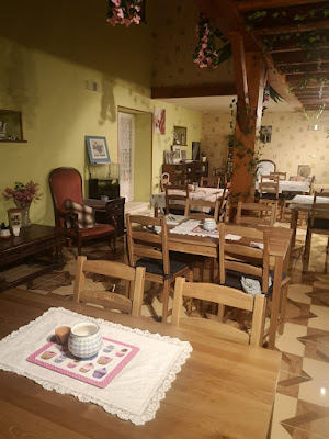 Le Pommier Salon de thé à Clussais-la-Pommeraie