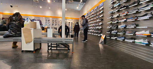 Running Store «Road Runner Sports», reviews and photos, 501 Shoppes Blvd, North Brunswick Township, NJ 08902, USA