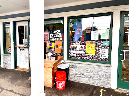 Video Store «Best Video Film & Cultural Center», reviews and photos, 1842 Whitney Ave, Hamden, CT 06517, USA