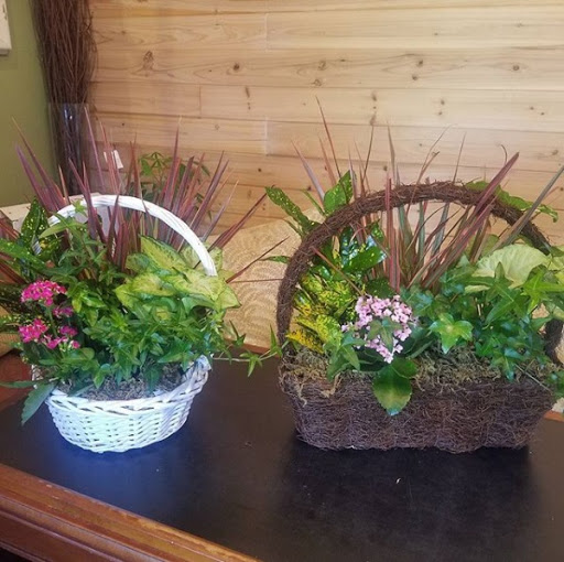 Florist «Mums the Word-A Florist», reviews and photos, 1175 N Berkeley Ave, Fullerton, CA 92832, USA