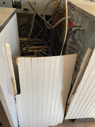 Dry Cleaner «Sun City Dry Cleaners & Laundry», reviews and photos, 13002 N 107th Ave, Sun City, AZ 85351, USA