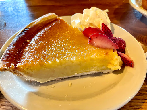 American Restaurant «Cracker Barrel Old Country Store», reviews and photos, 145 Prospect Hill Rd, East Windsor, CT 06088, USA