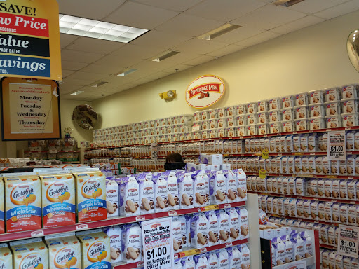 Outlet Mall «Tanger Outlet Westbrook», reviews and photos, 314 Flat Rock Pl, Westbrook, CT 06498, USA