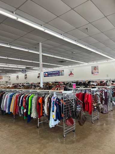 Non-Profit Organization «Goodwill Houston Select Stores», reviews and photos, 1102 W Dallas St, Conroe, TX 77301, USA