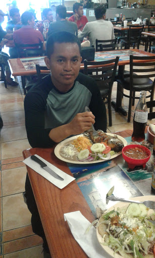 Grocery Store «Bowling Supermarket», reviews and photos, 1425 S Main St, Belle Glade, FL 33430, USA