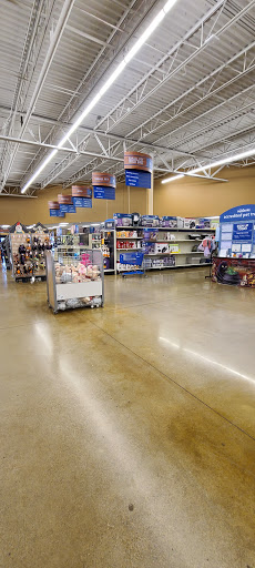 Pet Supply Store «PetSmart», reviews and photos, 8281 Troy Pike, Huber Heights, OH 45424, USA
