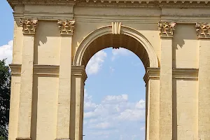 Corinthian Arch image