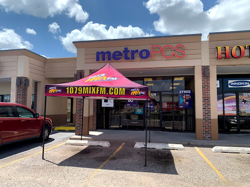 Cell Phone Store «MetroPCS Authorized Dealer», reviews and photos, 1418 E Tyler Ave, Harlingen, TX 78550, USA