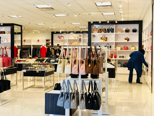 Outlet Mall «Tanger Outlet Grand Rapids», reviews and photos, 350 84th St SW, Byron Center, MI 49315, USA