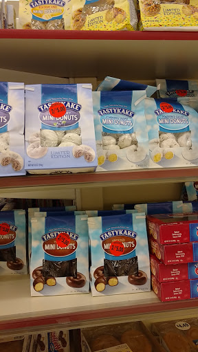 Grocery Store «ACME Markets», reviews and photos, 18 Broadway St, Browns Mills, NJ 08015, USA