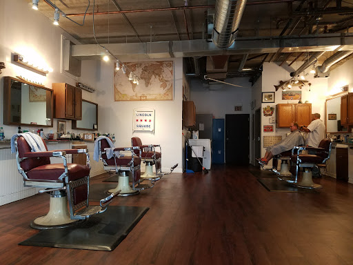 Barber Shop «Lincoln Square Barbershop», reviews and photos, 2415 W Lawrence Ave, Chicago, IL 60625, USA