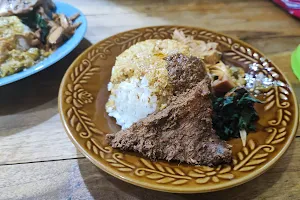 Masakan Padang Pondok Salero image